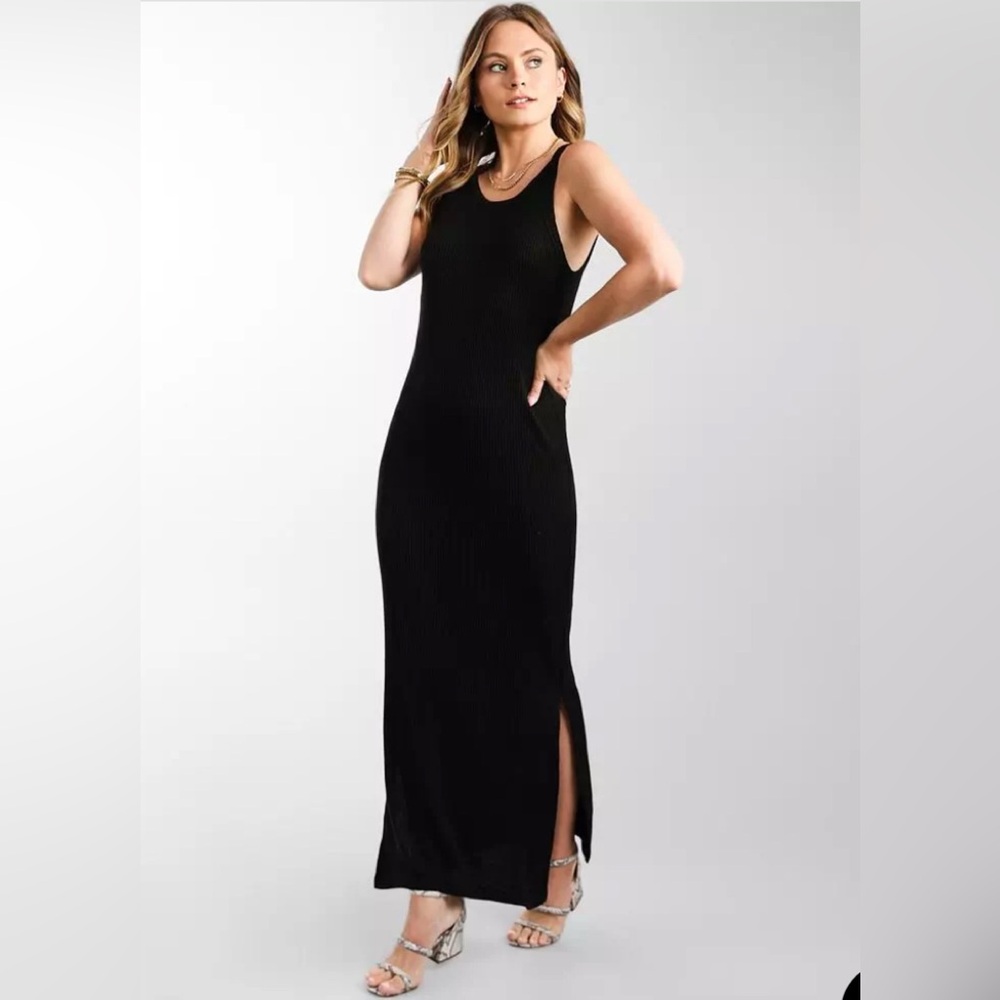 High Neck Ribbed Maxi Dress - Picture 4 of 6